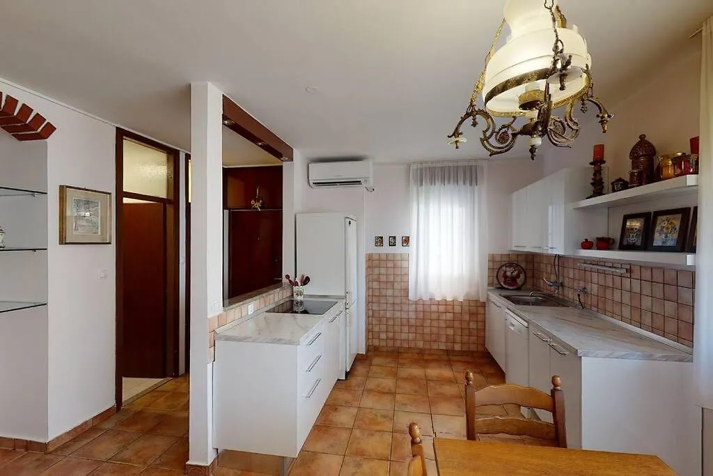 Writer'S Apartment In An Unique Split District クロアチア
